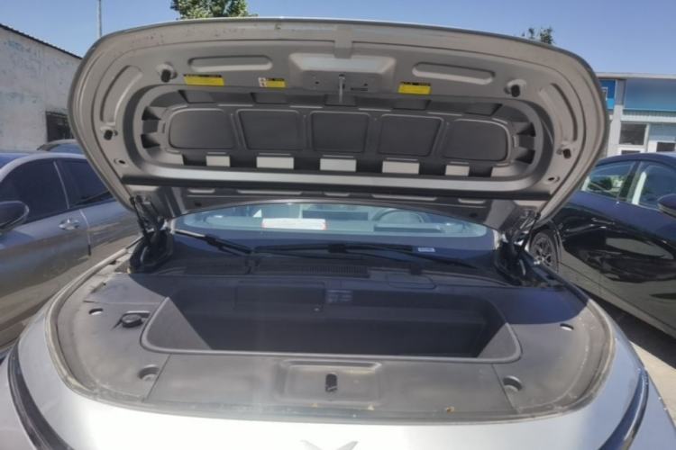 Used XPeng G7 2025 Model—702 Ultra Long Range Engine Bay