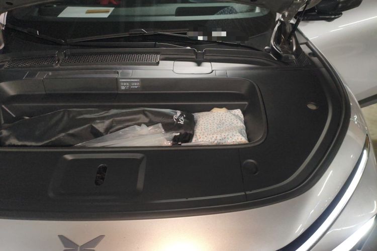 Used XPeng G7 2025 Model—702 Ultra Long Range Engine Bay Left