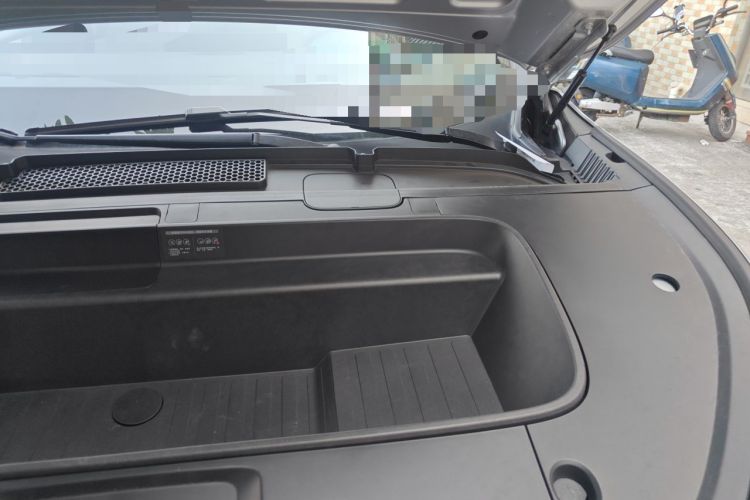Used XPeng G7 2025 Model—702 Ultra Long Range Engine Bay Left