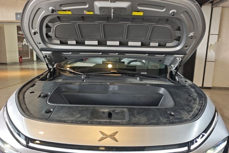 Used XPeng G7 2025 Model—702 Ultra Long Range Engine Bay