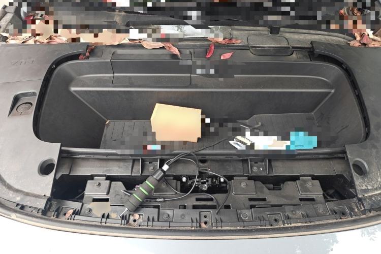 Used XPeng G7 2025 Model—702 Ultra Long Range Engine Bay