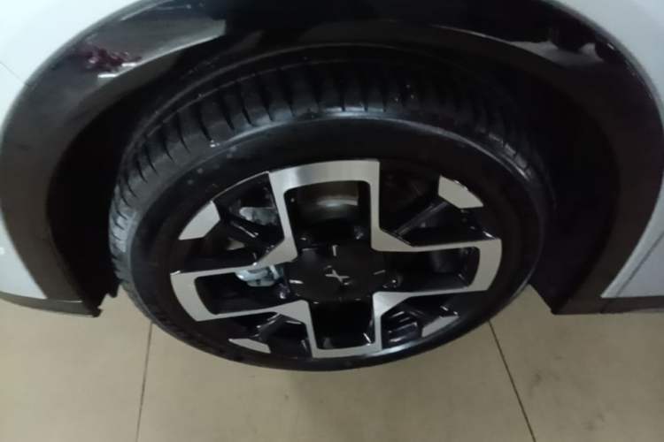 Used XPeng G7 2025 Model—702 Ultra Long Range Exterior 4