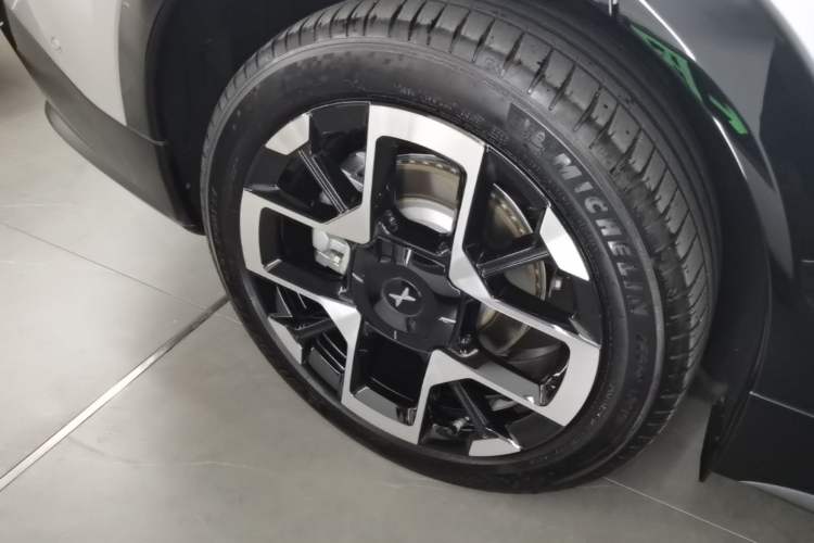 Used XPeng G7 2025 Model—702 Ultra Long Range Exterior 5