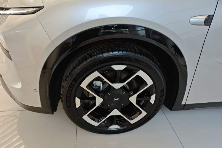 Used XPeng G7 2025 702 Max Exterior 7