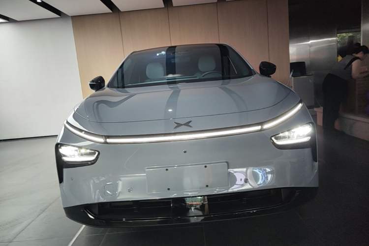 Used XPeng G7 2025 702 Max Front