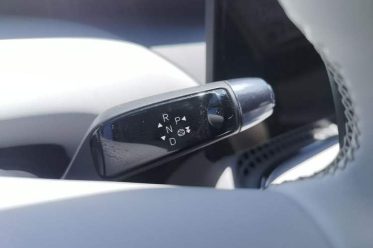 Used XPeng G7 2025 Model—702 Ultra Long Range Gear Lever