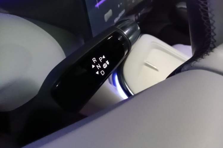 Used XPeng G7 2025 Model—702 Ultra Long Range Gear Lever