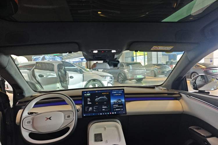 Used XPeng G7 2025 Model—702 Ultra Long Range Headliner