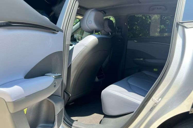 Used XPeng G7 2025 Model—702 Ultra Long Range Interior 1