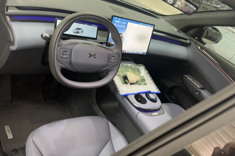 Used XPeng G7 2025 Model—702 Ultra Long Range Interior 4