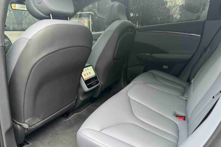 Used XPeng G7 2025 Model—702 Ultra Long Range Interior 5