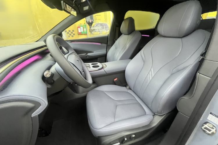 Used XPeng G7 2025 Model—702 Ultra Long Range Interior 7