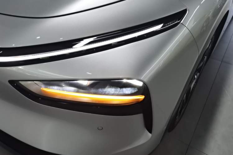 Used XPeng G7 2025 Model—702 Ultra Long Range Left Front Headlight