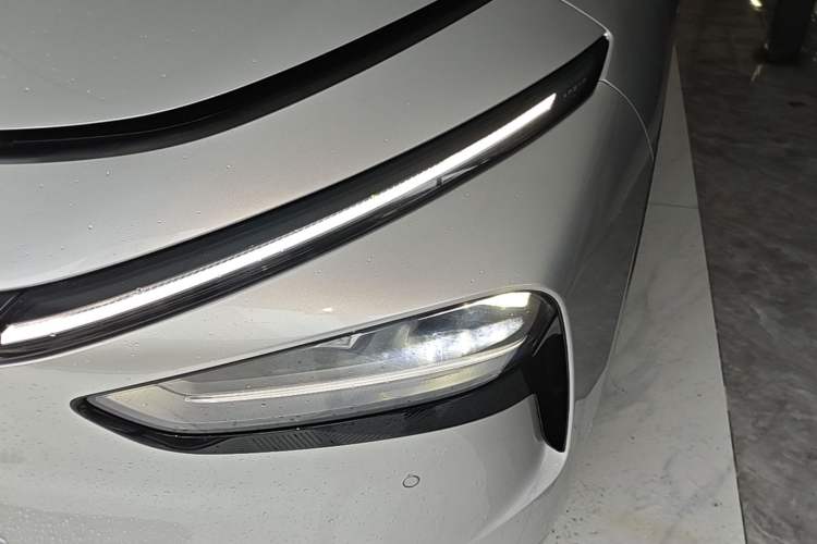 Used XPeng G7 2025 Model—702 Ultra Long Range Left Front Headlight