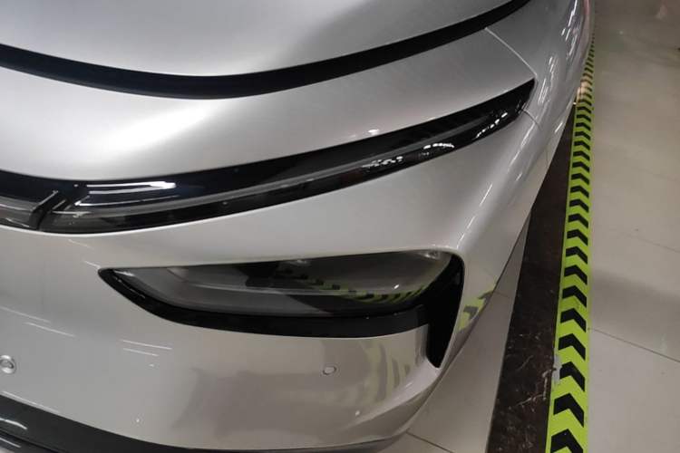 Used XPeng G7 2025 Model—702 Ultra Long Range Left Front Headlight
