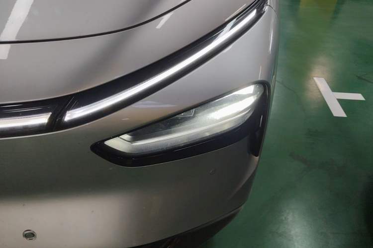Used XPeng G7 2025 702 Max Left Front Headlight