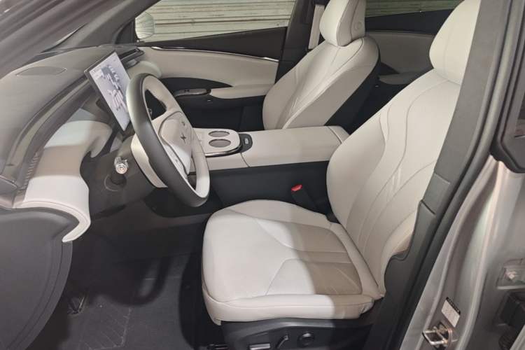 Used XPeng G7 2025 Model—702 Ultra Long Range Left Front Seat