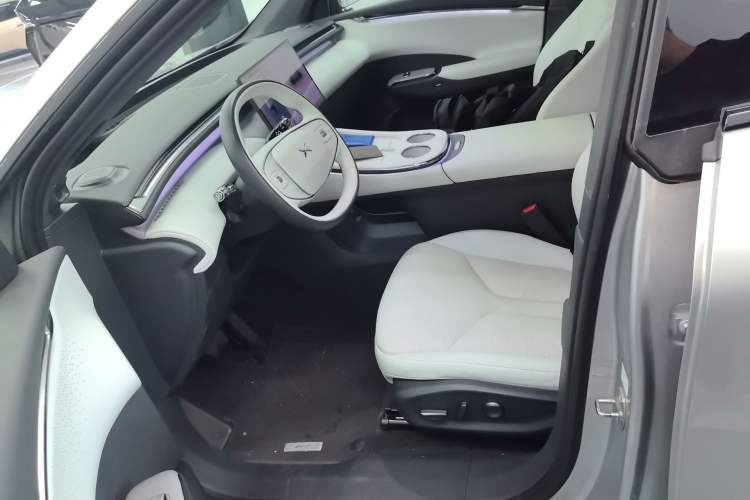 Used XPeng G7 2025 Model—702 Ultra Long Range Left Front Seat