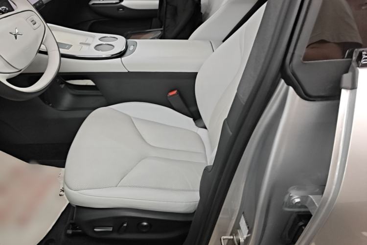 Used XPeng G7 2025 Model—702 Ultra Long Range Left Front Seat