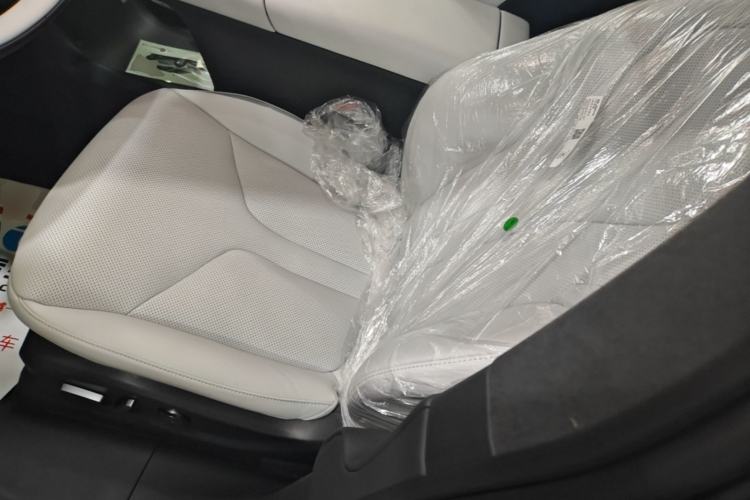 Used XPeng G7 2025 702 Max Left Front Seat