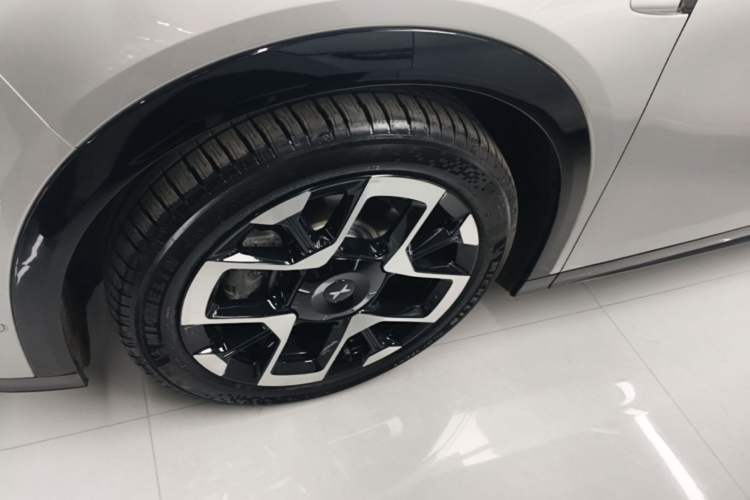 Used XPeng G7 2025 Model—702 Ultra Long Range Left Front Wheel Hub