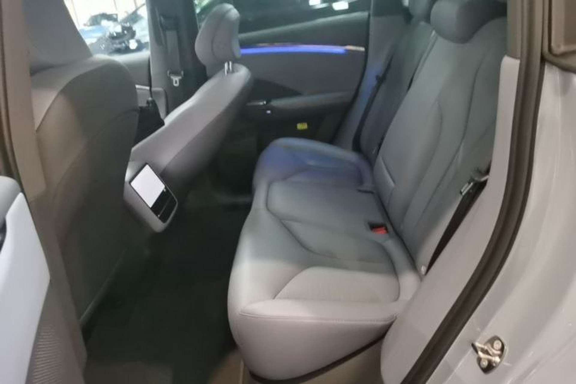 Used XPeng G7 2025 Model—702 Ultra Long Range Left Rear Seat