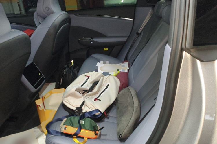 Used XPeng G7 2025 Model—702 Ultra Long Range Left Rear Seat