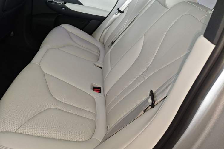 Used XPeng G7 2025 Model—702 Ultra Long Range Left Rear Seat