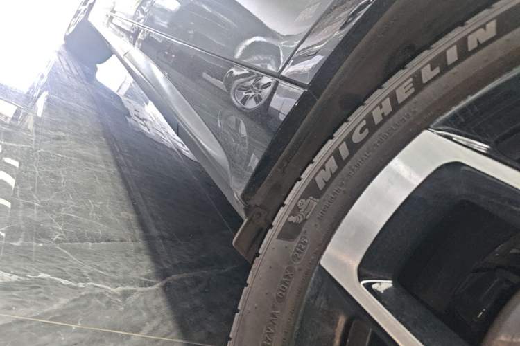 Used XPeng G7 2025 Model—702 Ultra Long Range Left Side Sill