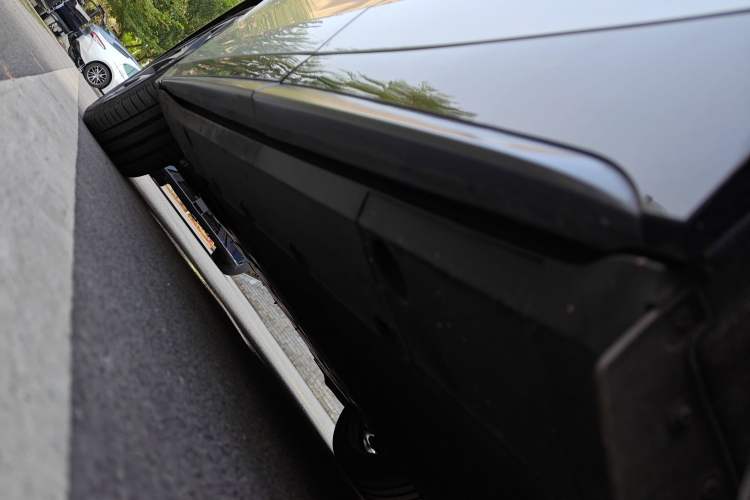 Used XPeng G7 2025 702 Max Left Side Sill