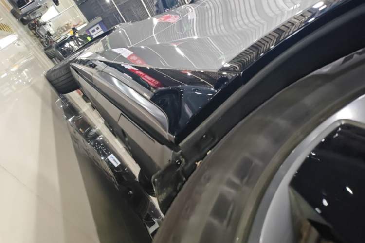 Used XPeng G7 2025 702 Max Left Side Sill