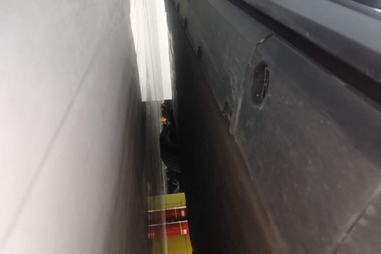 Used XPeng G7 2025 Model—702 Ultra Long Range Left Side Sill