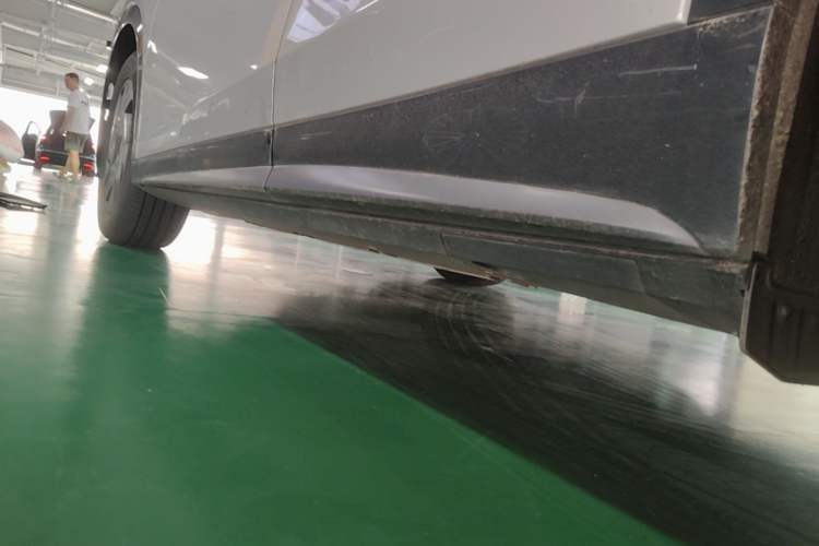 Used XPeng G7 2025 702 Max Left Side Sill