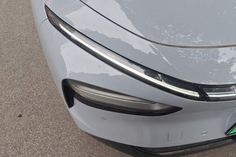 Used XPeng G7 2025 Model—702 Ultra Long Range Right Front Headlight
