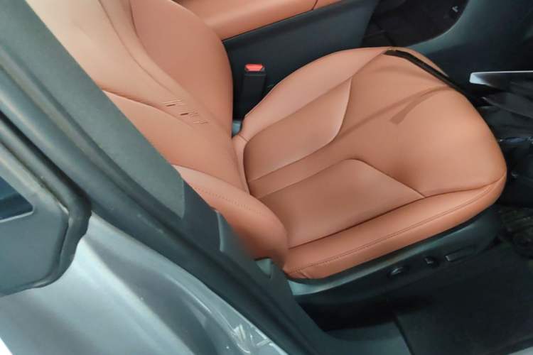 Used XPeng G7 2025 702 Max Right Front Seat