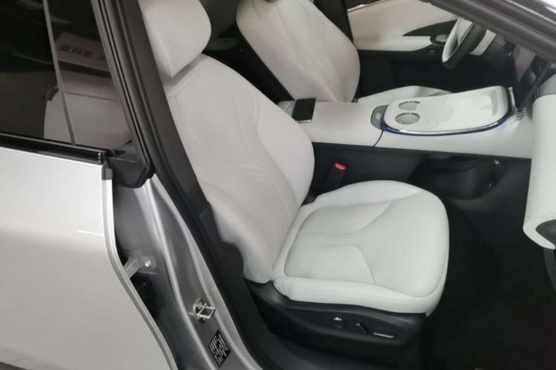 Used XPeng G7 2025 Model—702 Ultra Long Range Right Front Seat