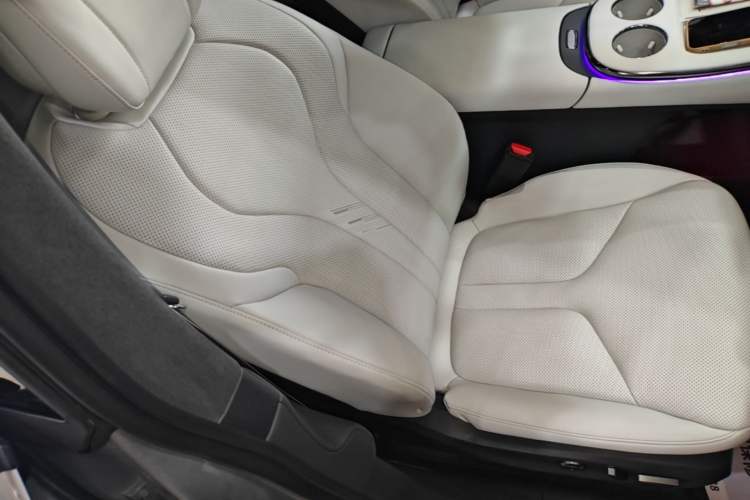 Used XPeng G7 2025 Model—702 Ultra Long Range Right Front Seat