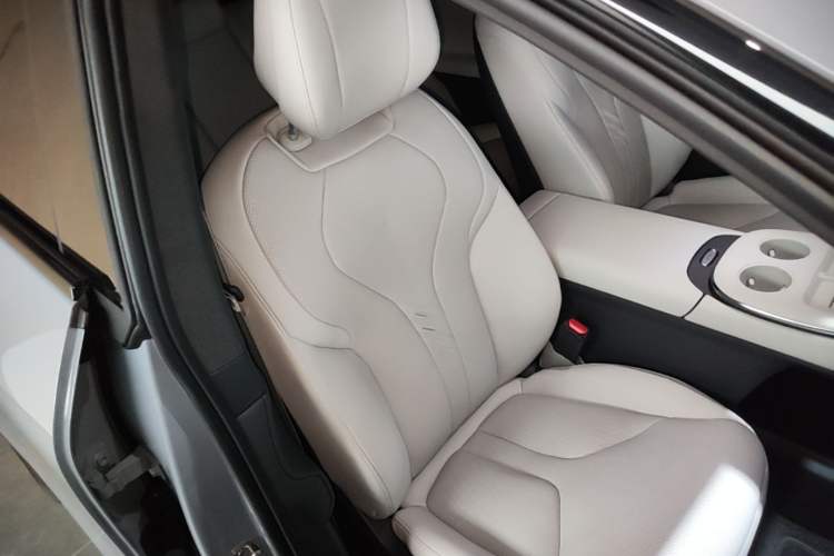 Used XPeng G7 2025 702 Max Right Front Seat