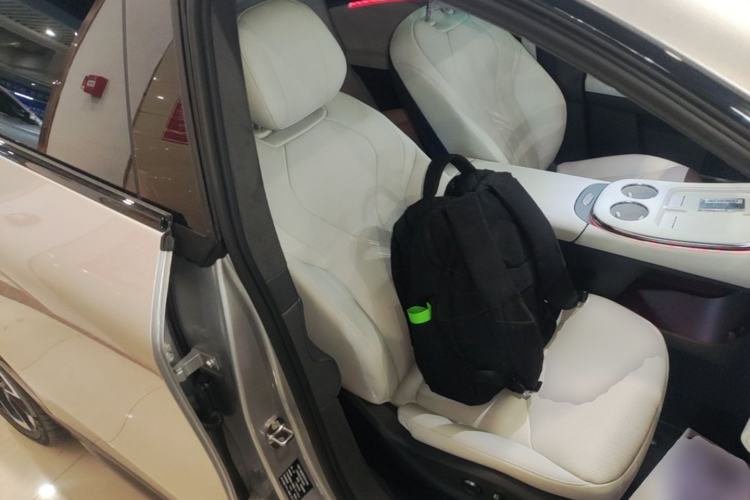 Used XPeng G7 2025 Model—702 Ultra Long Range Right Front Seat