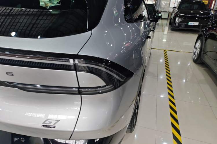 Used XPeng G7 2025 Model—702 Ultra Long Range Right Rear Taillight
