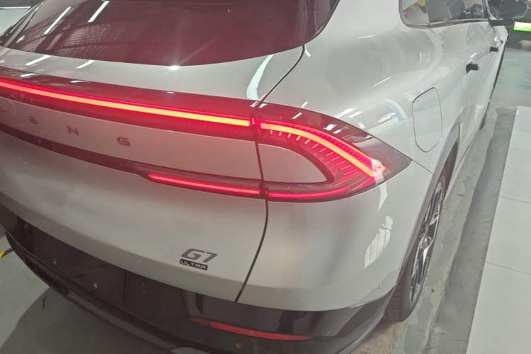 Used XPeng G7 2025 Model—702 Ultra Long Range Right Rear Taillight