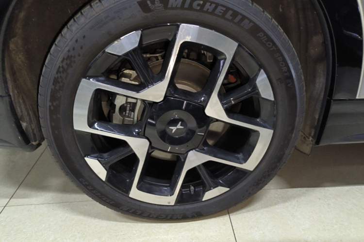 Used XPeng G7 2025 Model—702 Ultra Long Range Right Rear Wheel Hub
