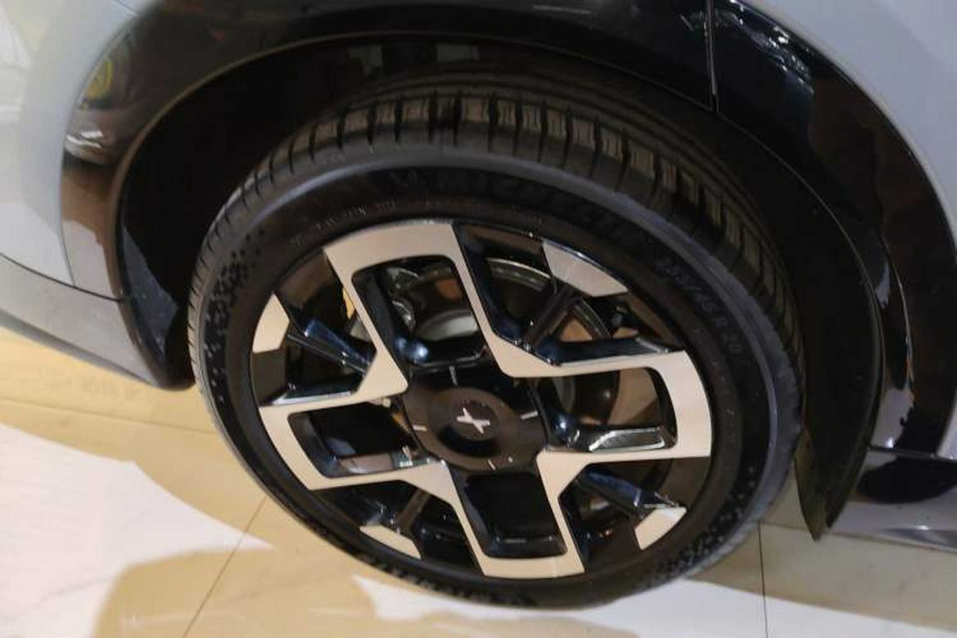 Used XPeng G7 2025 Model—702 Ultra Long Range Right Rear Wheel Hub