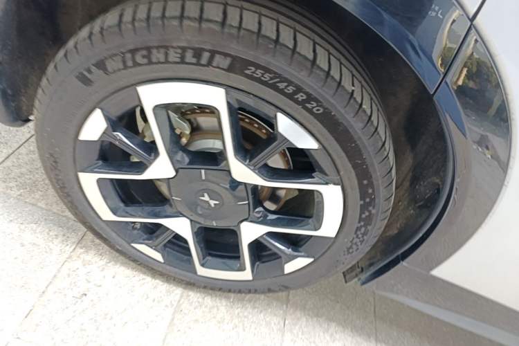 Used XPeng G7 2025 702 Max Right Rear Wheel Hub