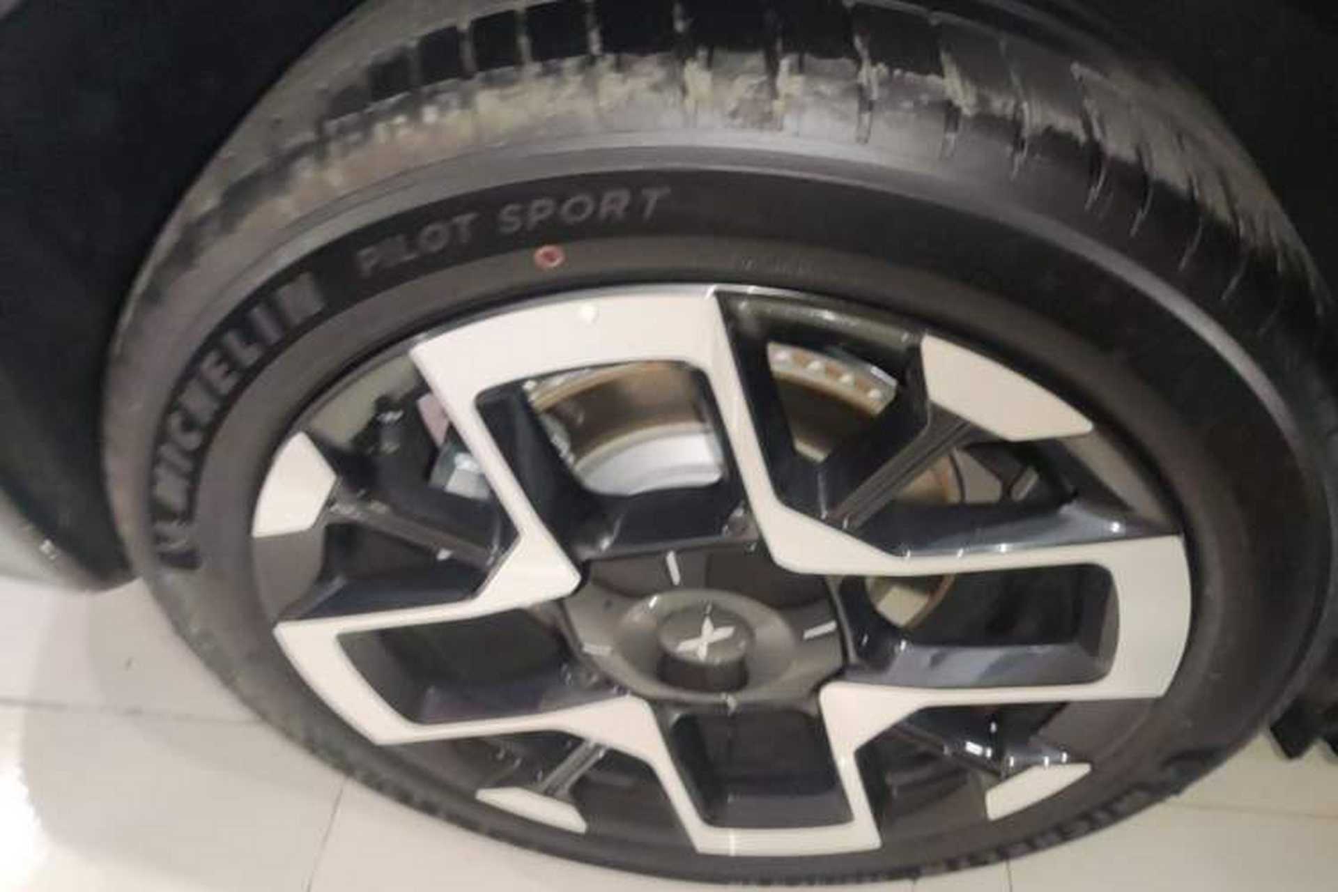 Used XPeng G7 2025 Model—702 Ultra Long Range Right Rear Wheel Hub