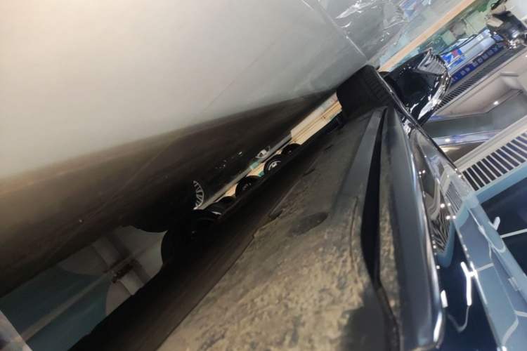 Used XPeng G7 2025 Model—702 Ultra Long Range Right Side Sill