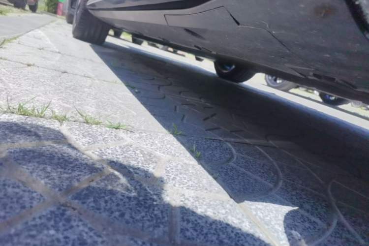 Used XPeng G7 2025 Model—702 Ultra Long Range Right Side Sill