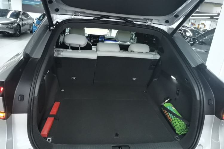 Used XPeng G7 2025 Model—702 Ultra Long Range Trunk