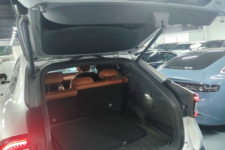 Used XPeng G7 2025 702 Max Trunk