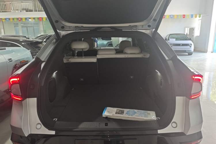Used XPeng G7 2025 Model—702 Ultra Long Range Trunk